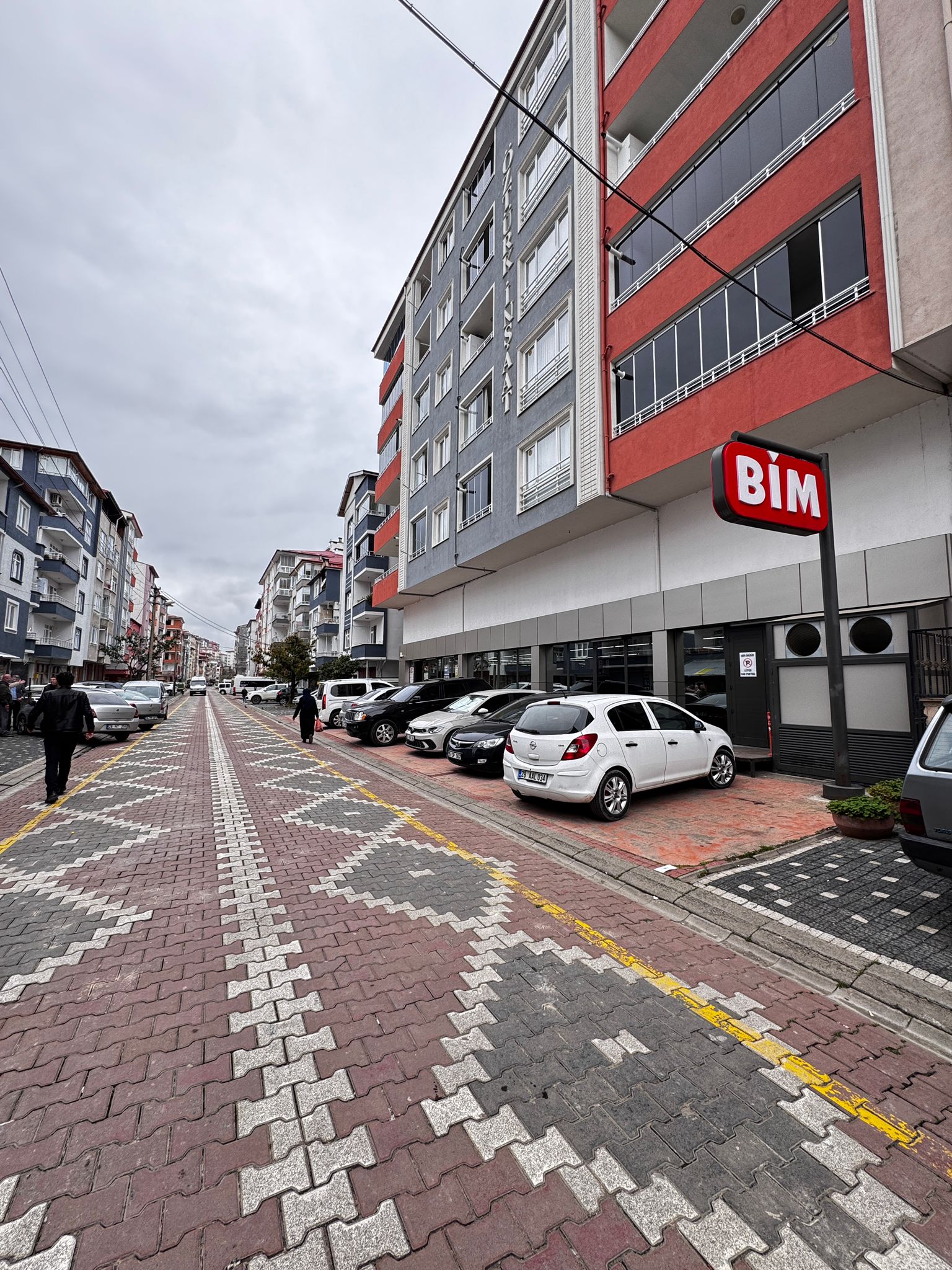 MABEL'DEN PRESTİJLİ LOKASYON BİM KİRACILI 600M2 İKİ KATLI DÜKKAN